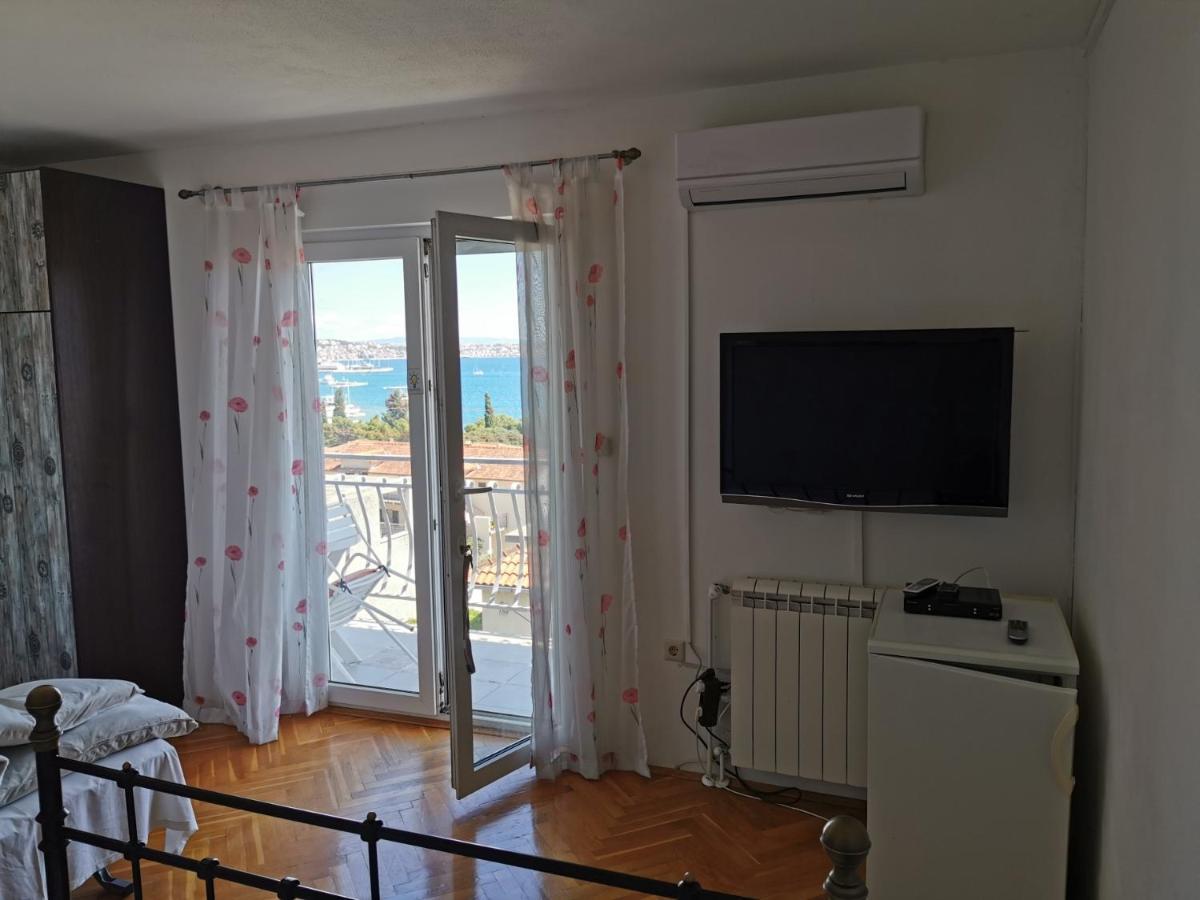 Villa Milic*** Donji Seget Εξωτερικό φωτογραφία